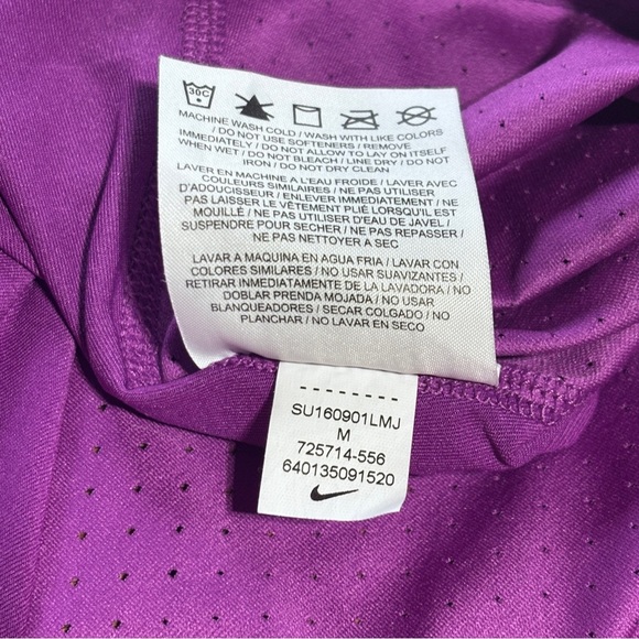 Nike Hyper Cool Size M Training Purple Mesh Back Women’s Athletic Shirt running - Picture 5 of 7